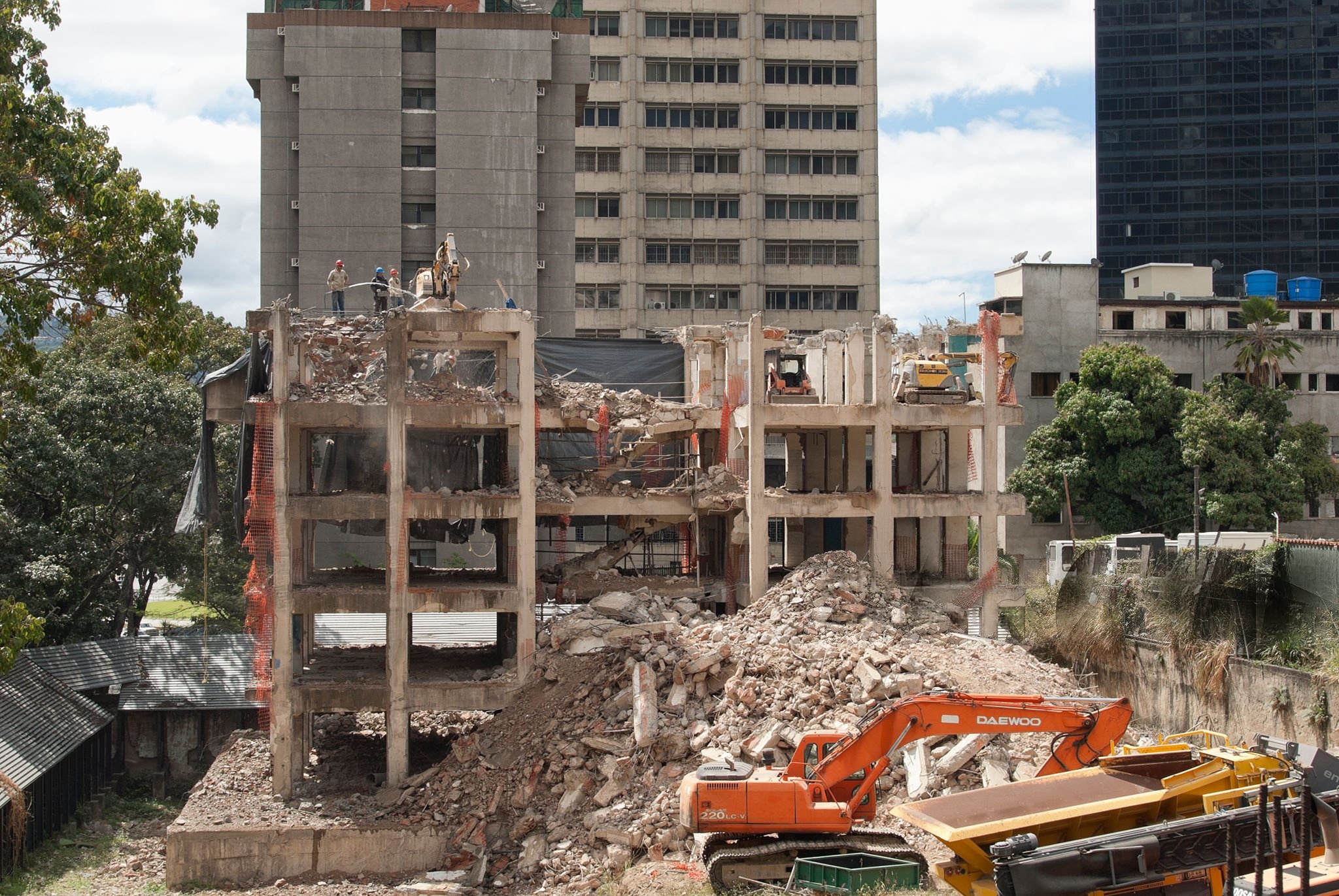 Venezuela Mourns Football Losses After Earthquake - Image 2